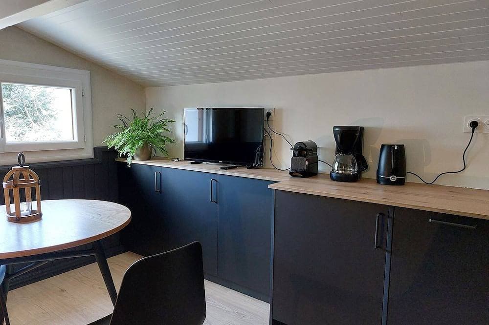 Foto 7 von 8: T2 Très Cocooning Dans un Chalet Traditionnel Entièrement Rénové
