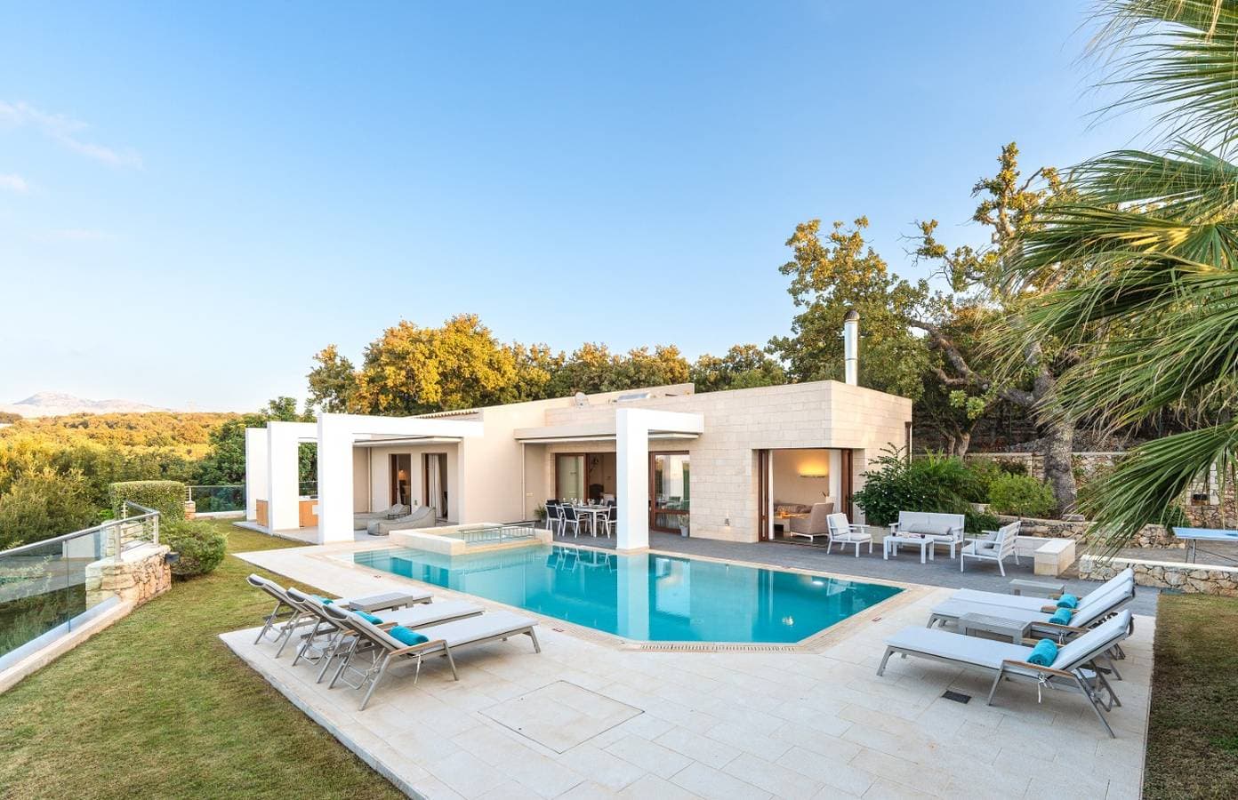 Villa 1