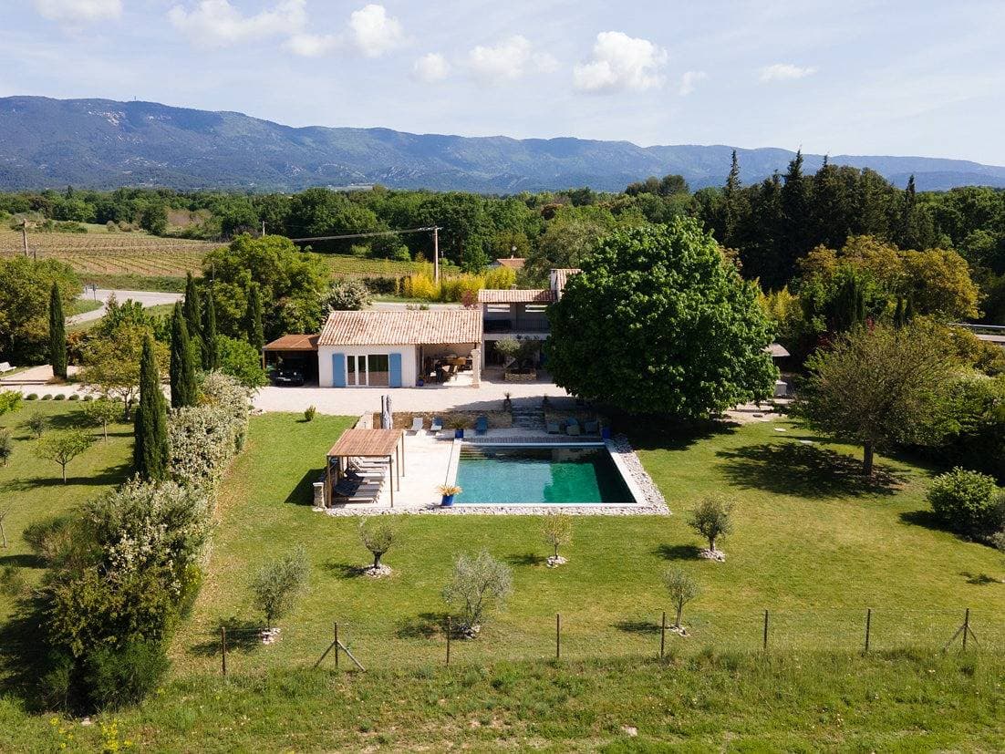 Foto 2 von 73: Bauernhaus mit beheiztem Pool im Luberon