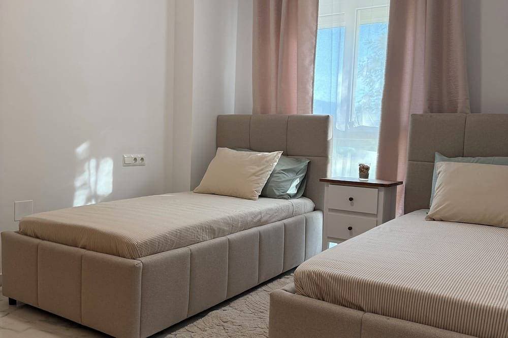 Foto 2 von 24: Your Sunny Getaway in Spain - Casa de Palmeras