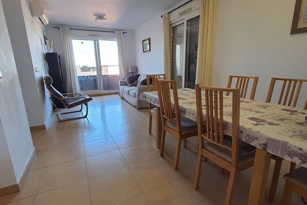 Foto 8 von 30: Sonnenterrasse - 5-Bett-Apartment - Riesige Terrasse und Bergblick mit 24-Stunden-Sicherheit