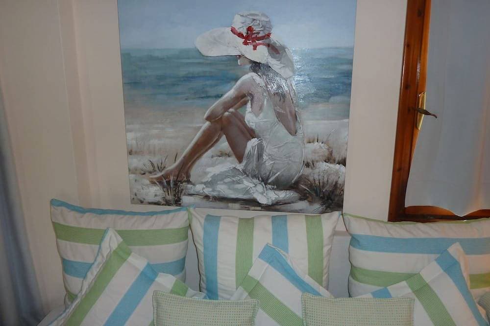 Foto 5 von 30: Farbige Xenia Suite, Pool, Patio, Dachterrasse, In der Nähe von Rethymno