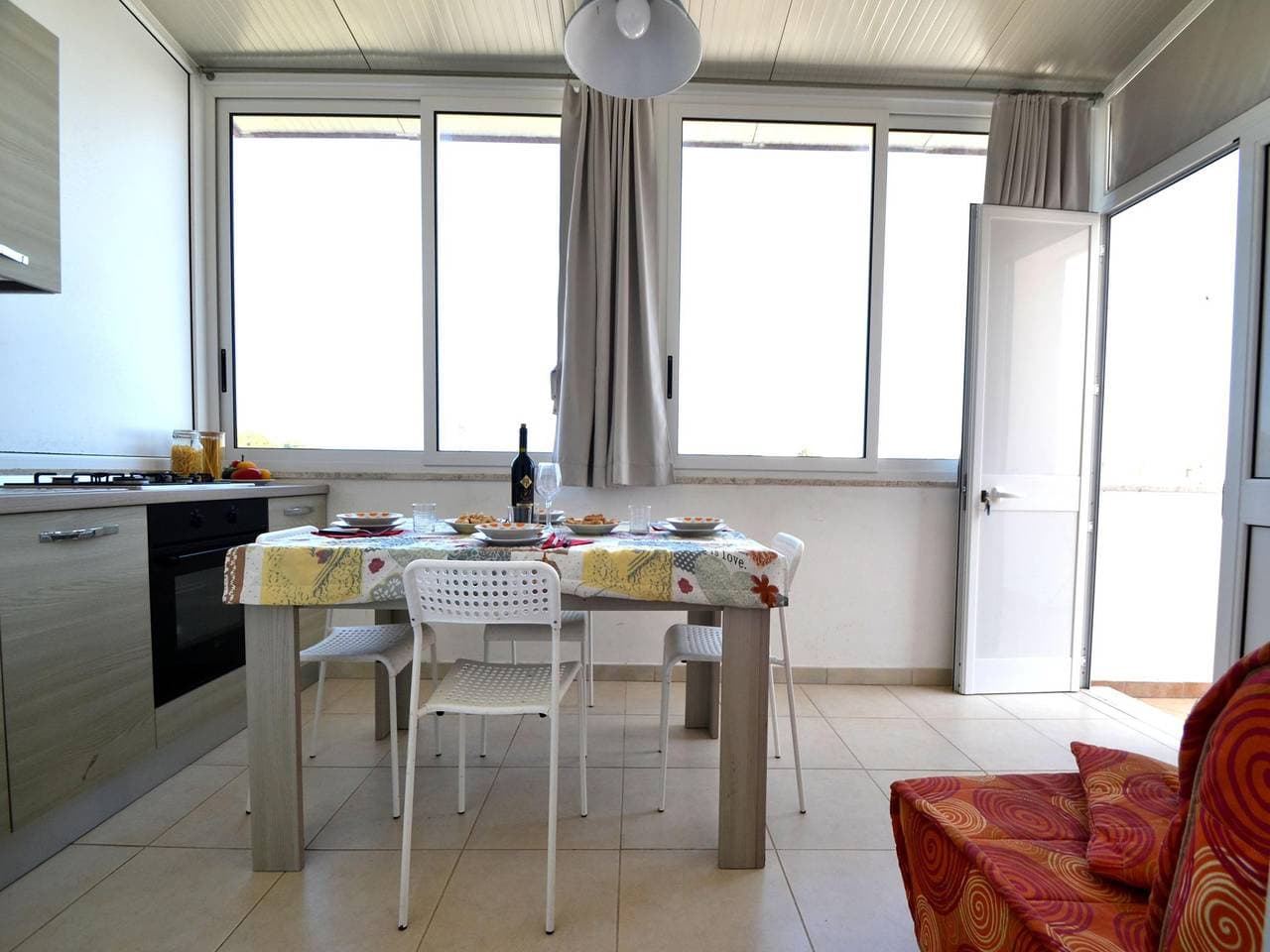 Dreizimmerwohnung mit Klimaanlage im ersten Stock - Torre dell'Orso 1