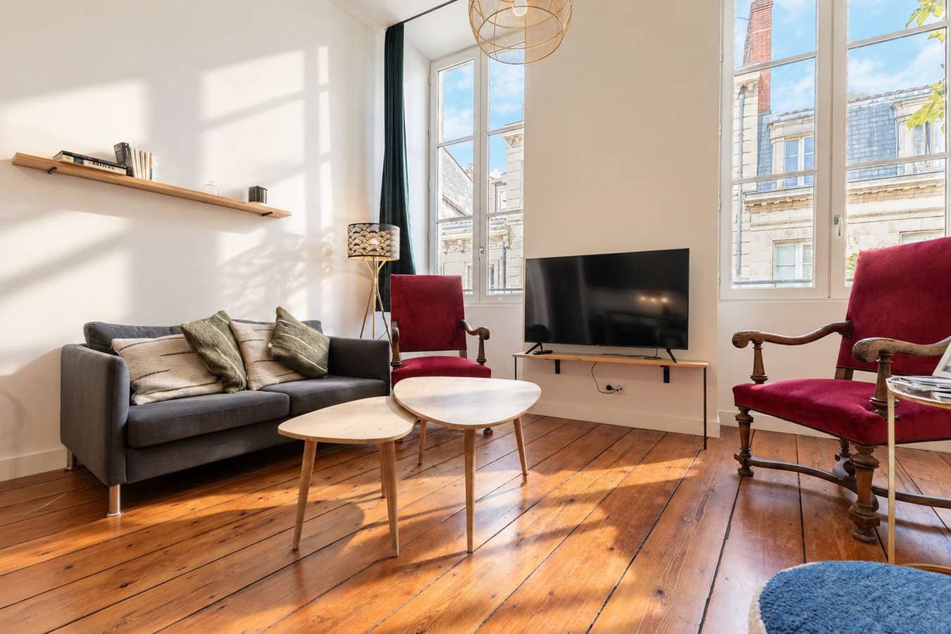 Foto 2 von 16: Charming and radiant flat of 55 m² located in the heart of Bordeaux