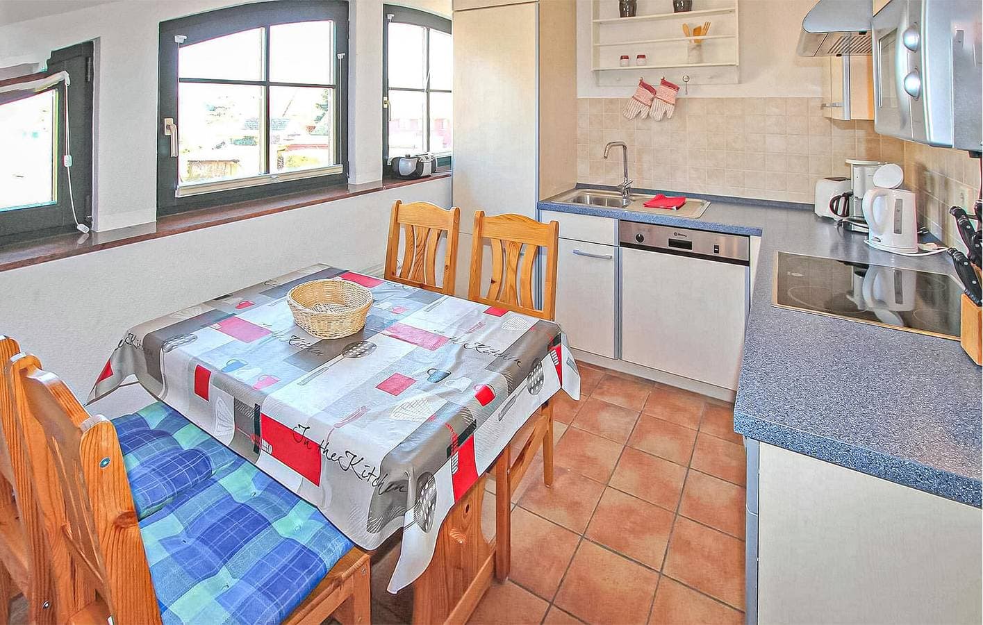 Foto 6 von 18: Gemütliche Ferienwohnung am Meer 200m von der Küste entfernt in Alt Reddevitz