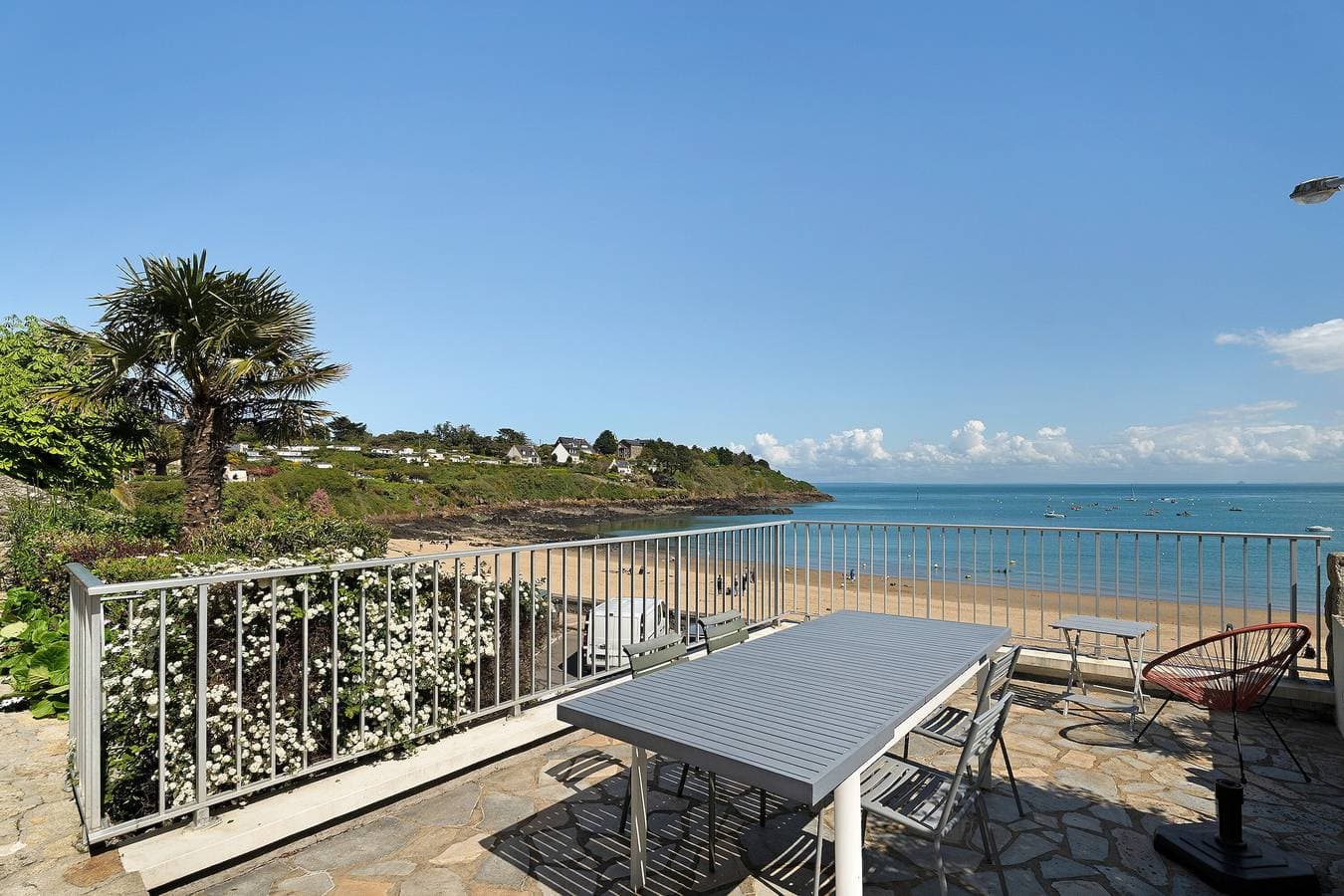 Foto 2 von 25: Außergewöhnliches Ferienhaus mit Meerblick und direktem Zugang zum Strand in Cancale