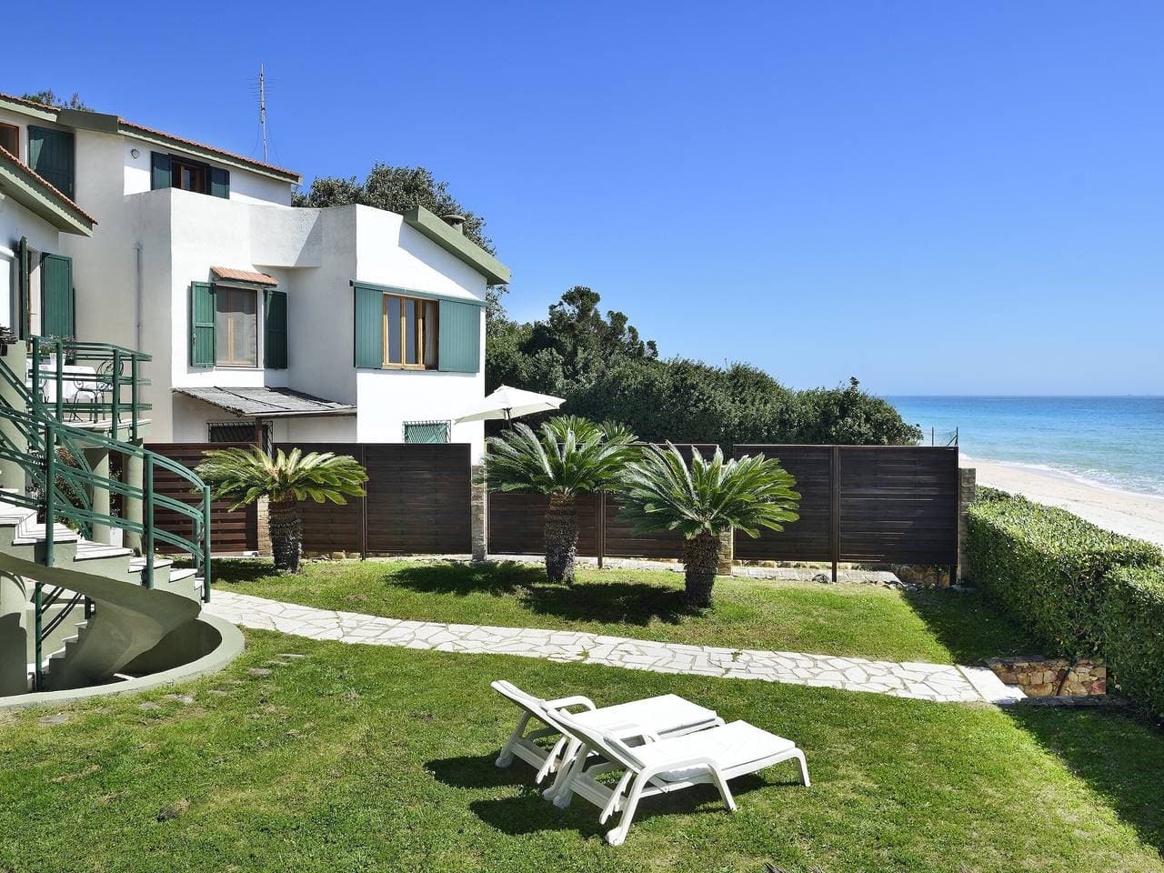 Foto 2 von 28: Villa 'Massidda' mit Meerblick, WLAN und Klimaanlage