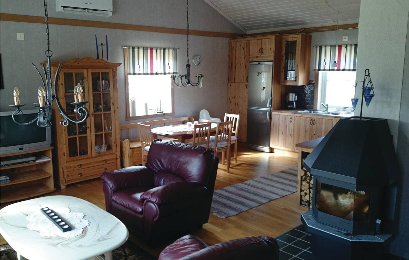 Foto 4 von 12: Ferienhaus für 4 Personen mit Seeblick