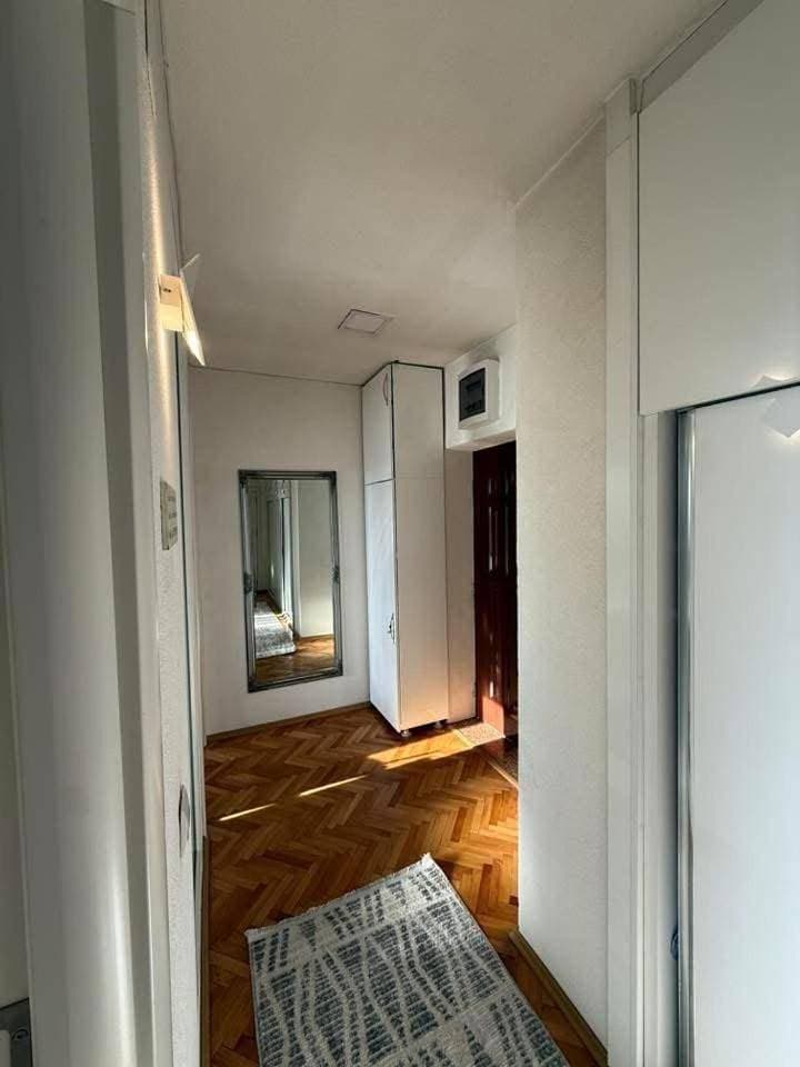 Foto 7 von 15: One-Bedroom Apartment