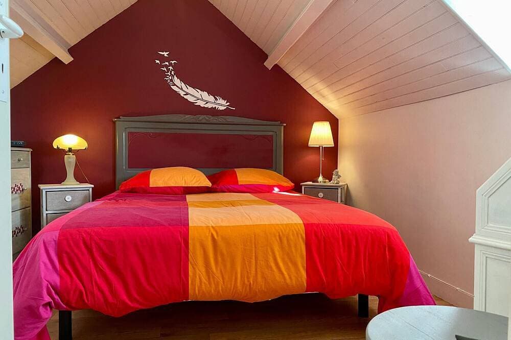 Foto 4 von 21: Ferienhaus am See mit eingezäuntem Garten, Kamin und WLAN in Joué-sur-Erdre