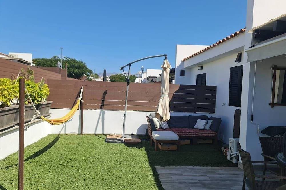 Foto 10 von 14: Private bungalow in Maspalomas, with a pool, patio, and just 5 minutes from the beach. Ideal for Couples