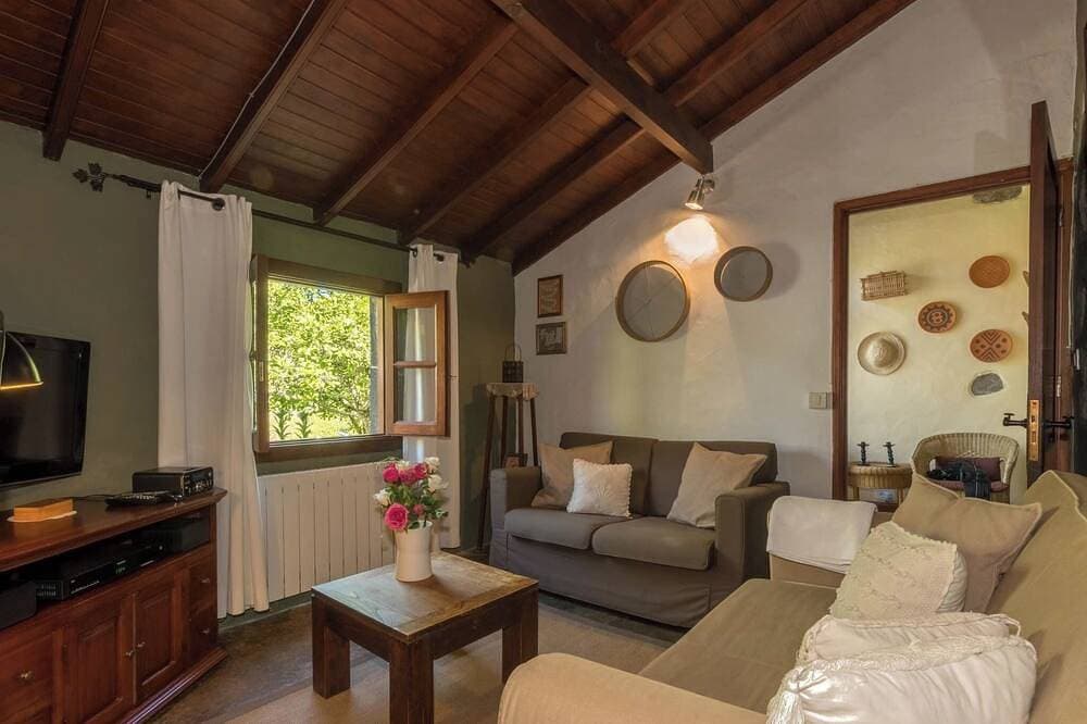 Foto 11 von 28: Ferienhaus mit Gemeinschaftspool in Fontanales