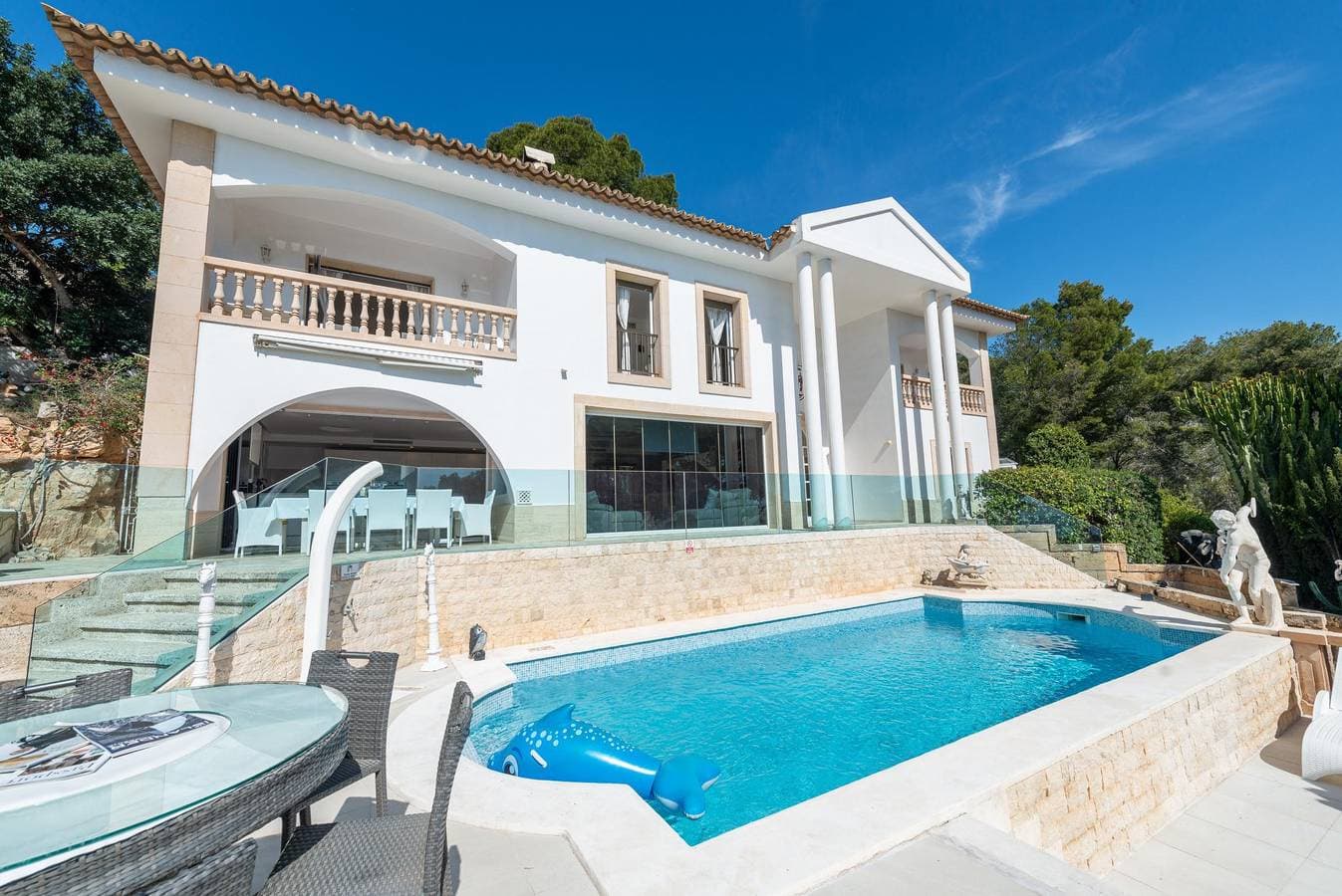 Foto 2 von 59: Villa Meerblick - Luxusvilla in Portals Nous - W-Lan gratis