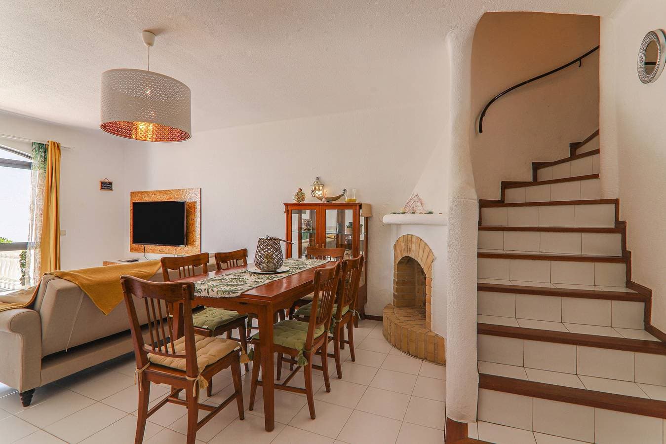 Foto 9 von 28: Villa 'Mourisca' mit Gemeinschaftspool, privatem Garten und WLAN