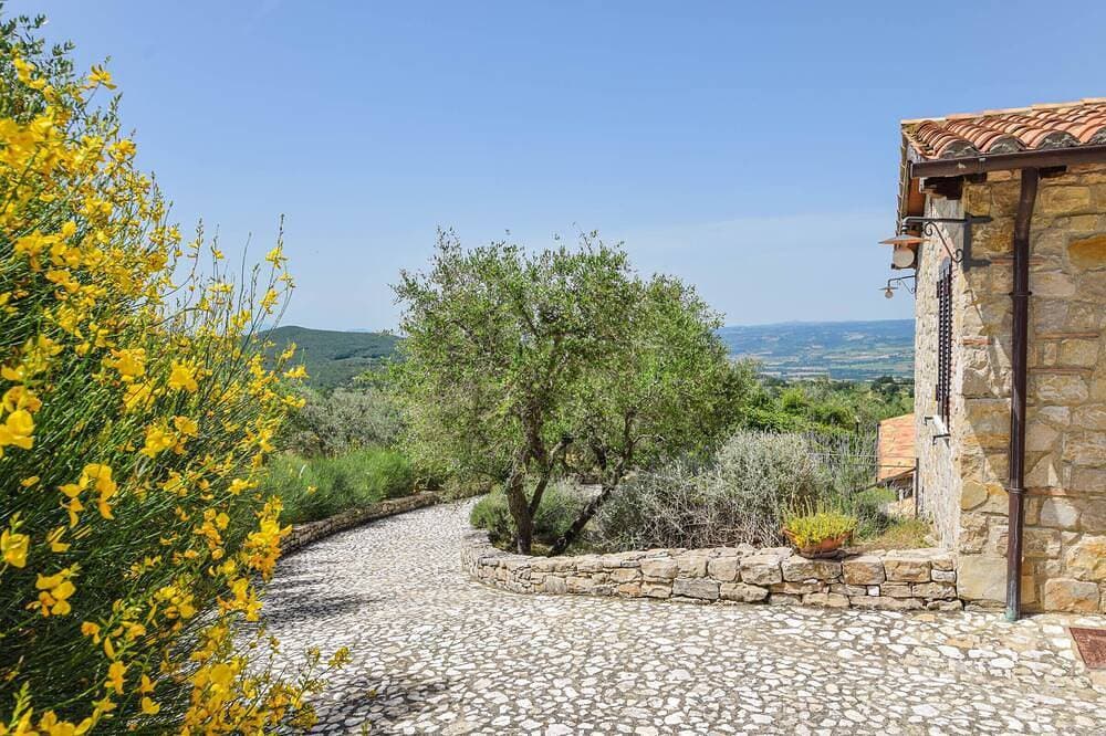 Foto 11 von 30: Freistehende Villa mit privatem und eingezäuntem Pool 1,6 km Montecchio, 20 km von Orvieto.