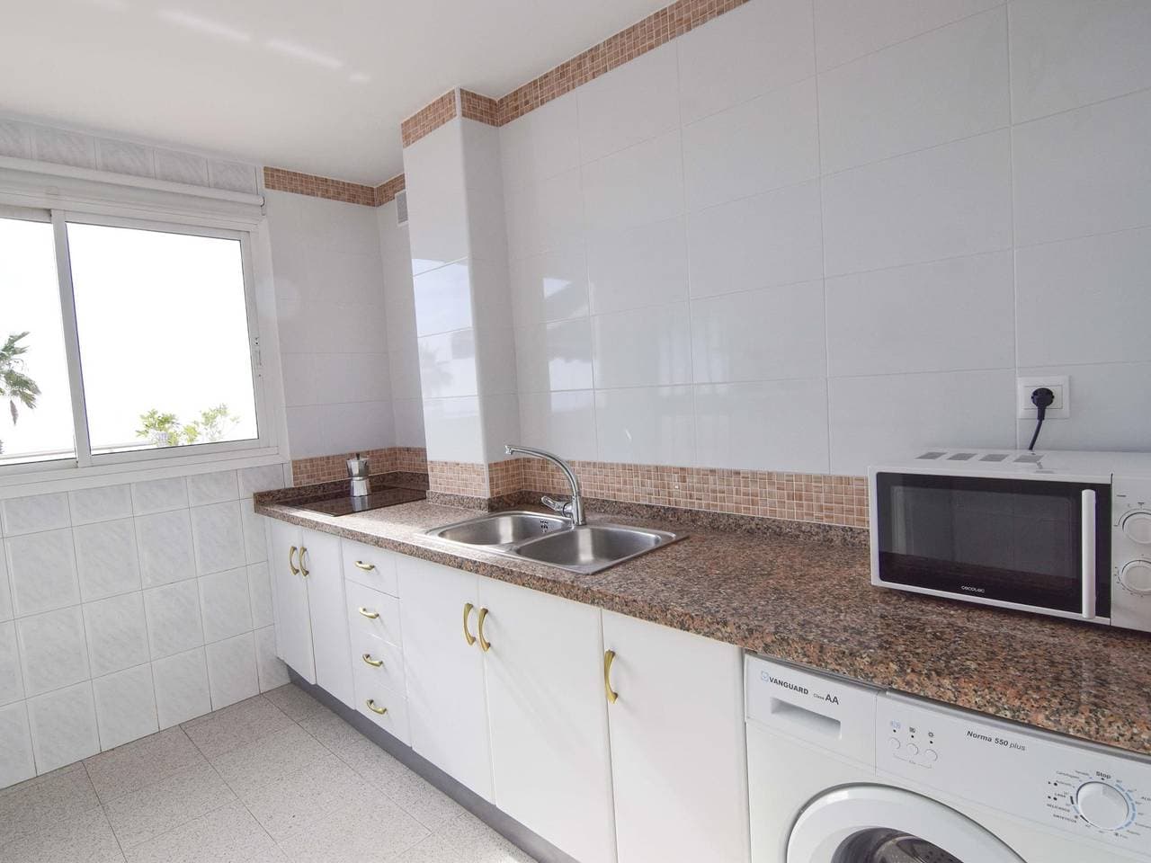 Foto 4 von 37: Ferienwohnung für 5 Personen mit Meerblick