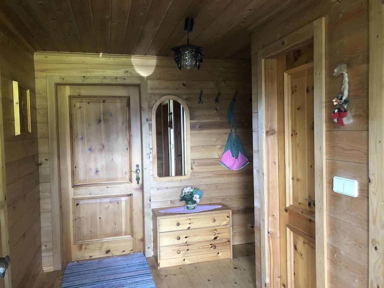 Foto 7 von 17: Ferienhaus/Alm 2 Schlafzimmer/Dusche/Wc