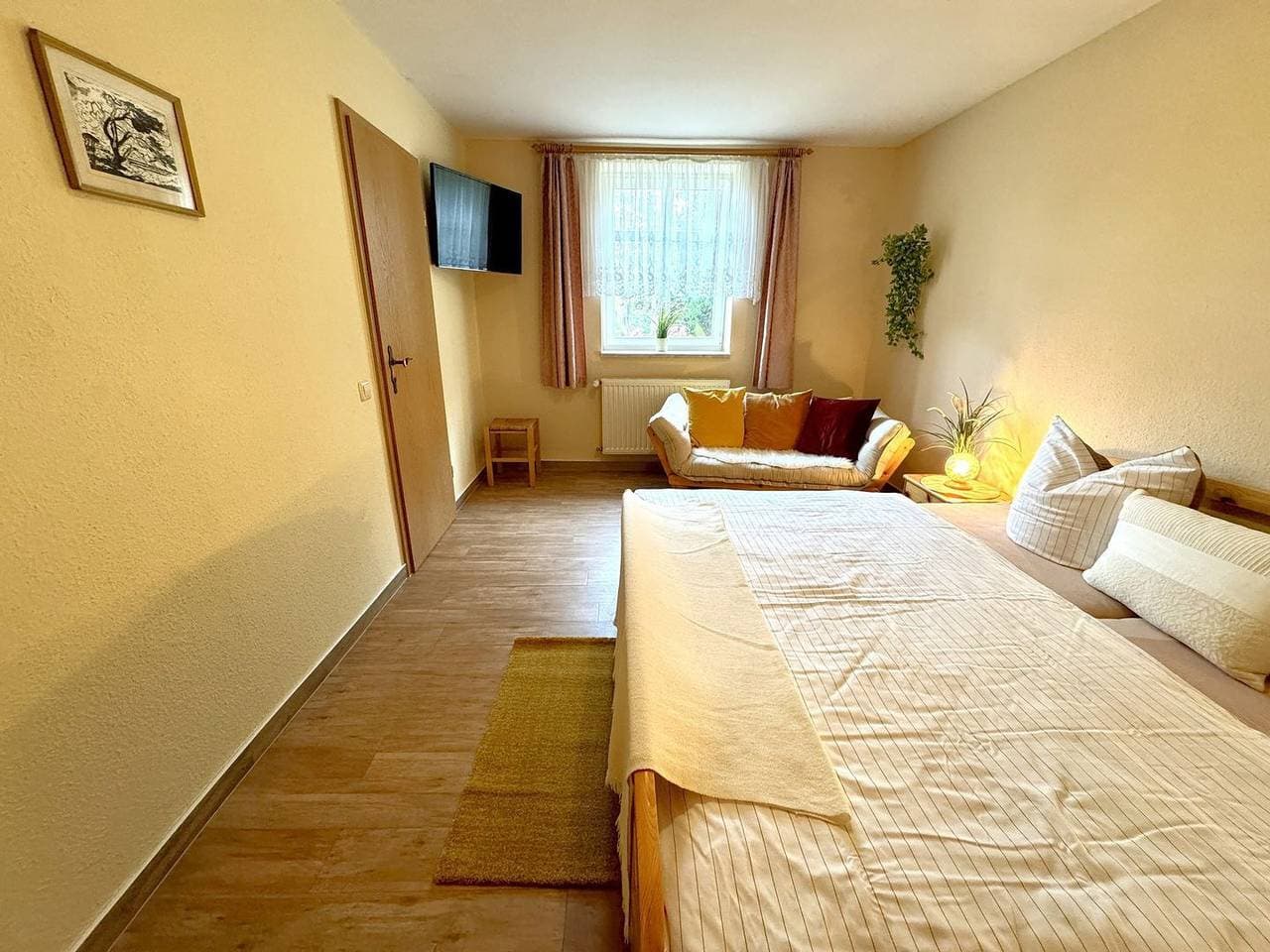 Foto 10 von 32: Komfortables Bauernhaus-Apartment mit Terrasse und Garten
