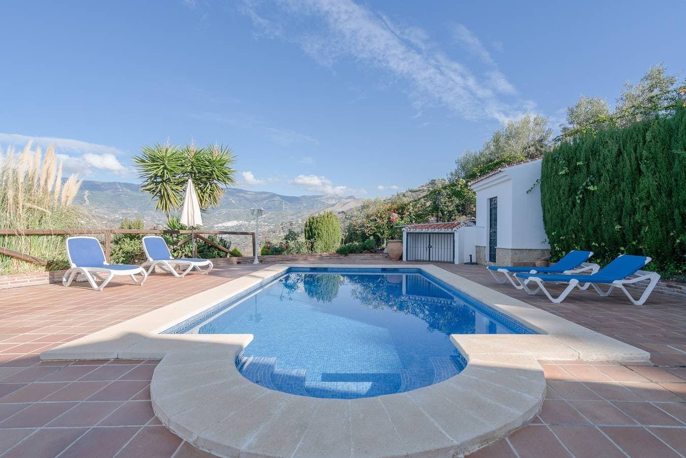Foto 4 von 34: Ruhiges Haus Cortijo La Rijana mit Pool, herrlicher Aussicht, Terrasse, WLAN