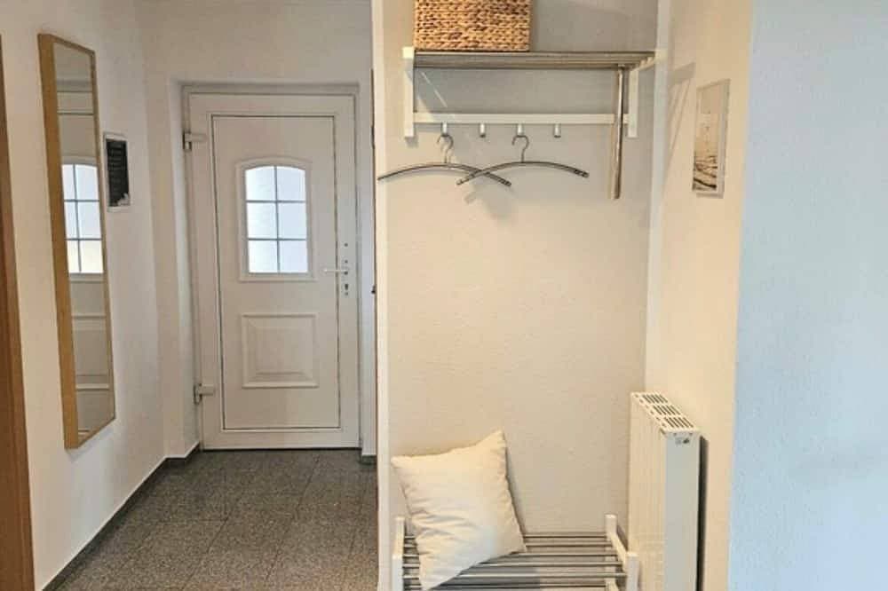 Foto 13 von 21: Ferienhaus Kilian - mit Seeblick und eingezäuntem Garten in Strandnähe