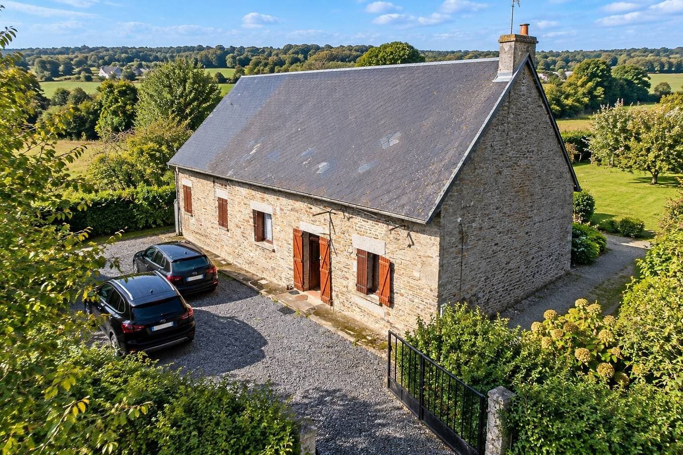 Ferienhaus 'Lodge De Rully – 1H Mont St Michel' mit privater Terrasse, Garten und WLAN