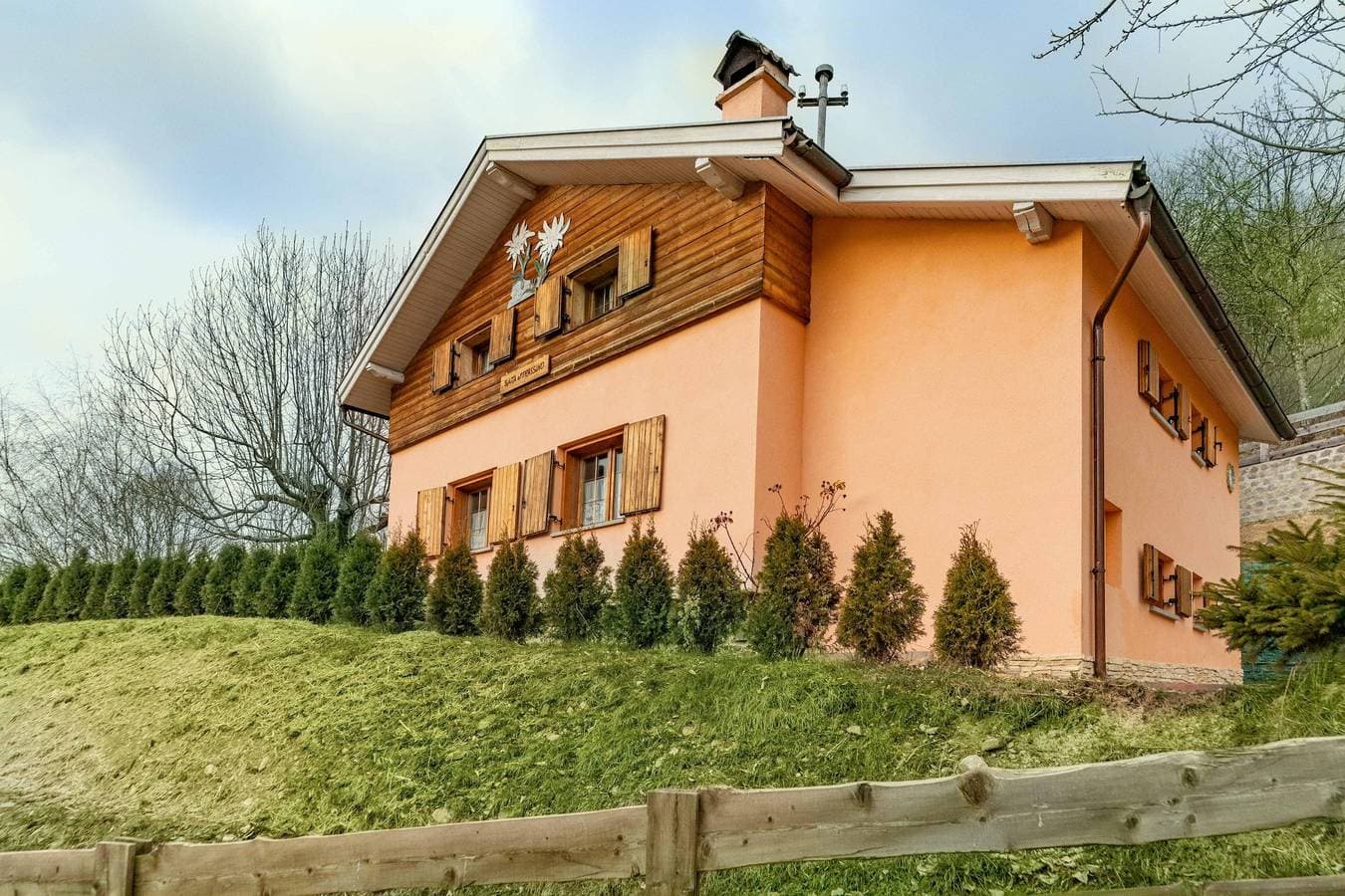 Foto 2 von 34: Chalet & Spa Privata - Baita al Frassino, Ospitar