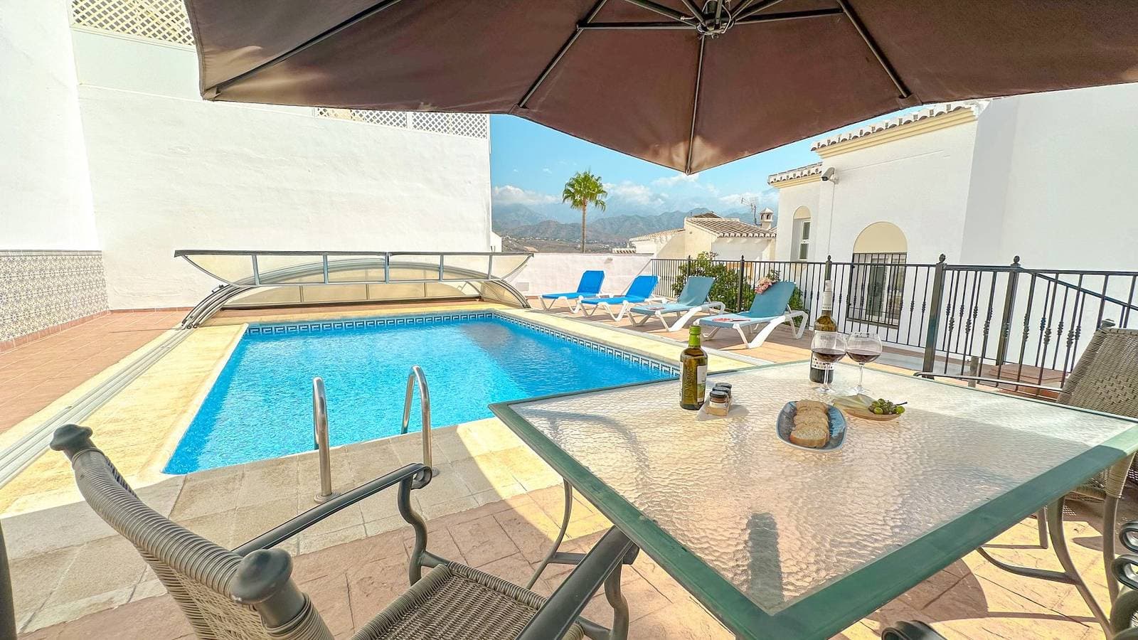 Foto 2 von 41: Casa Balcón del Mar con Piscina Privada en Nerja