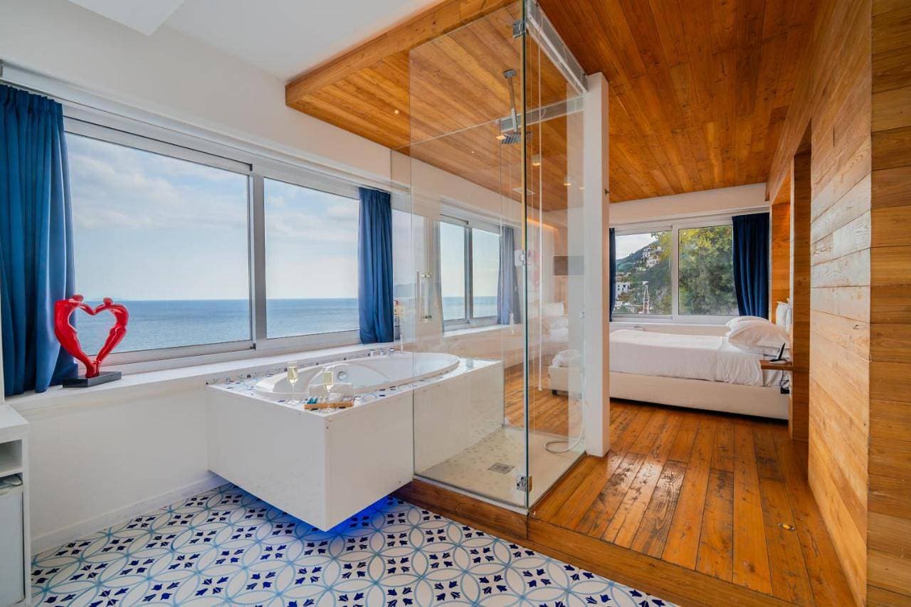 Foto 7 von 17: Suite with Sea View