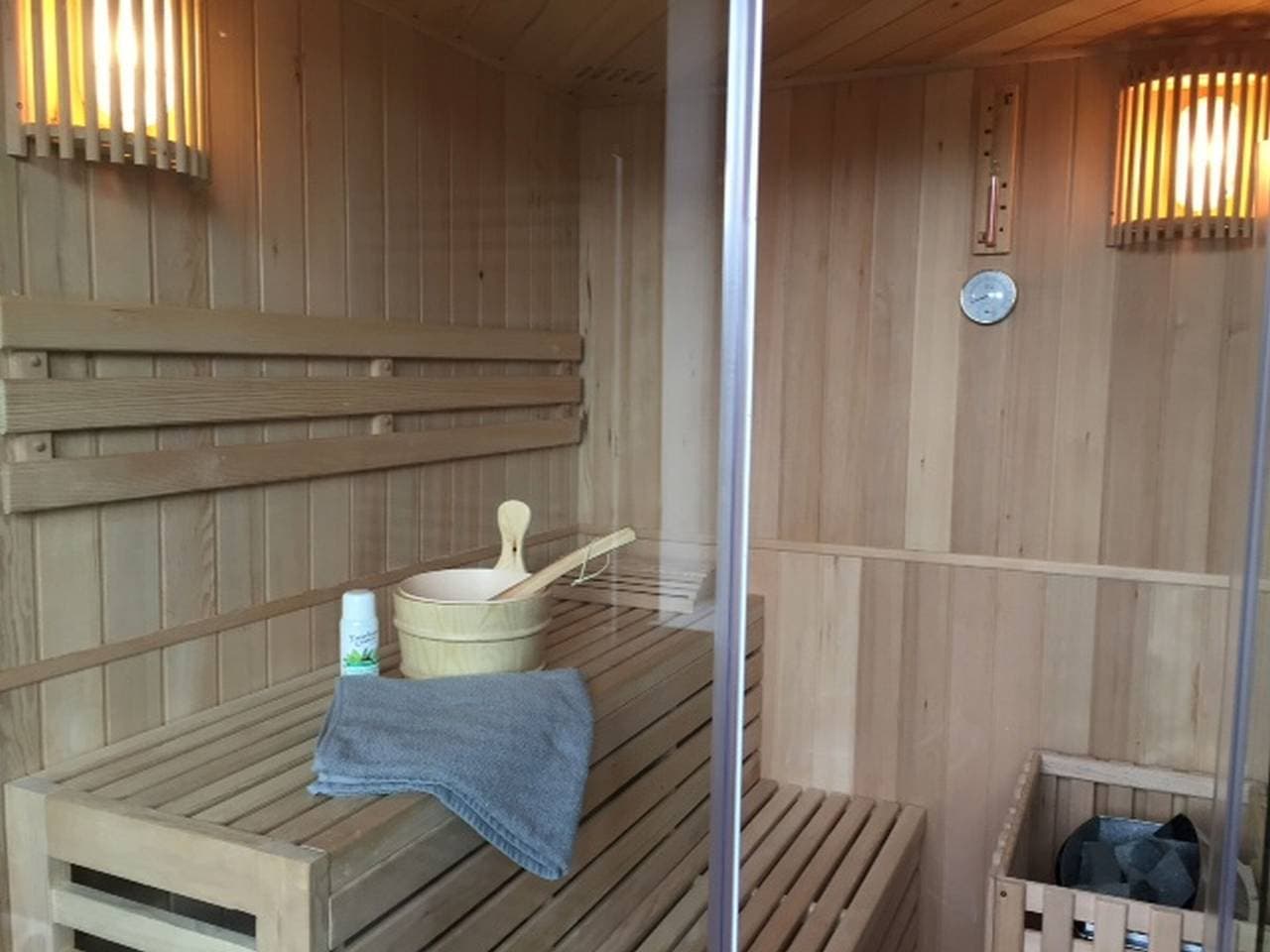Foto 10 von 27: Ferienwohnung 'Mit Sauna' mit Privatterrasse und Wi-Fi
