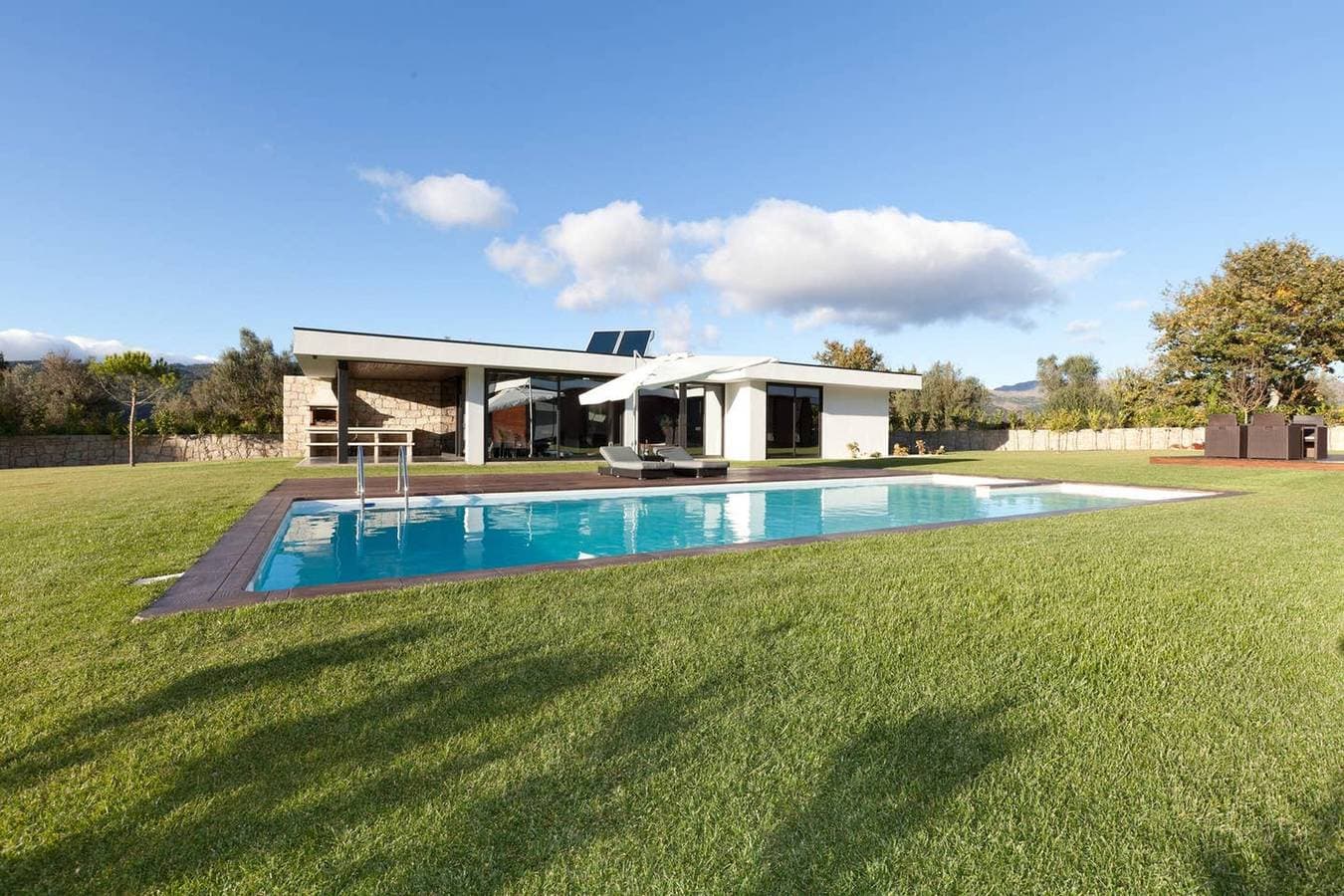 Elegante Villa in der Nähe von Vieira do Minho mit Pool 1
