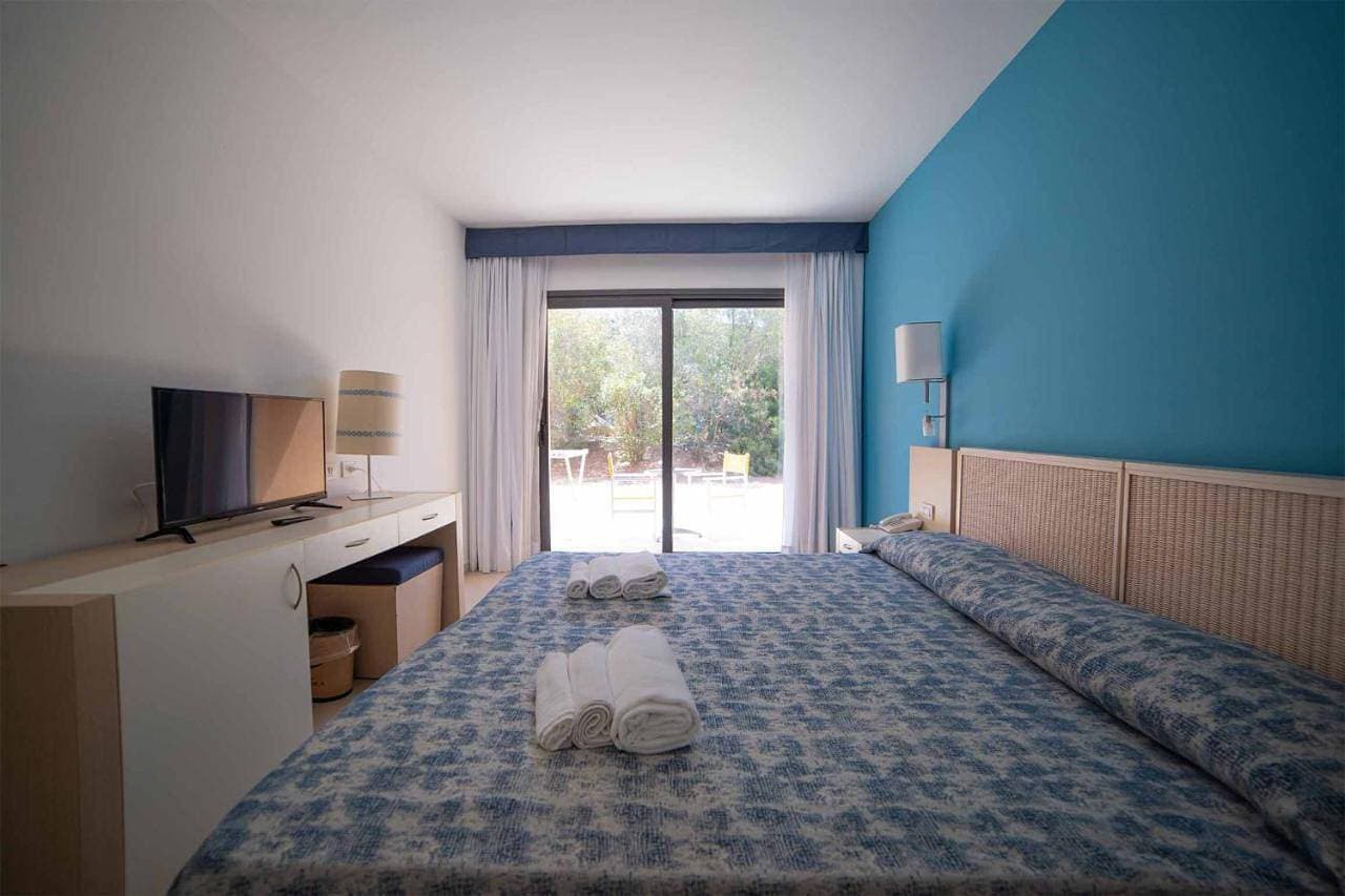 Foto 12 von 26: Standard Double or Twin Room