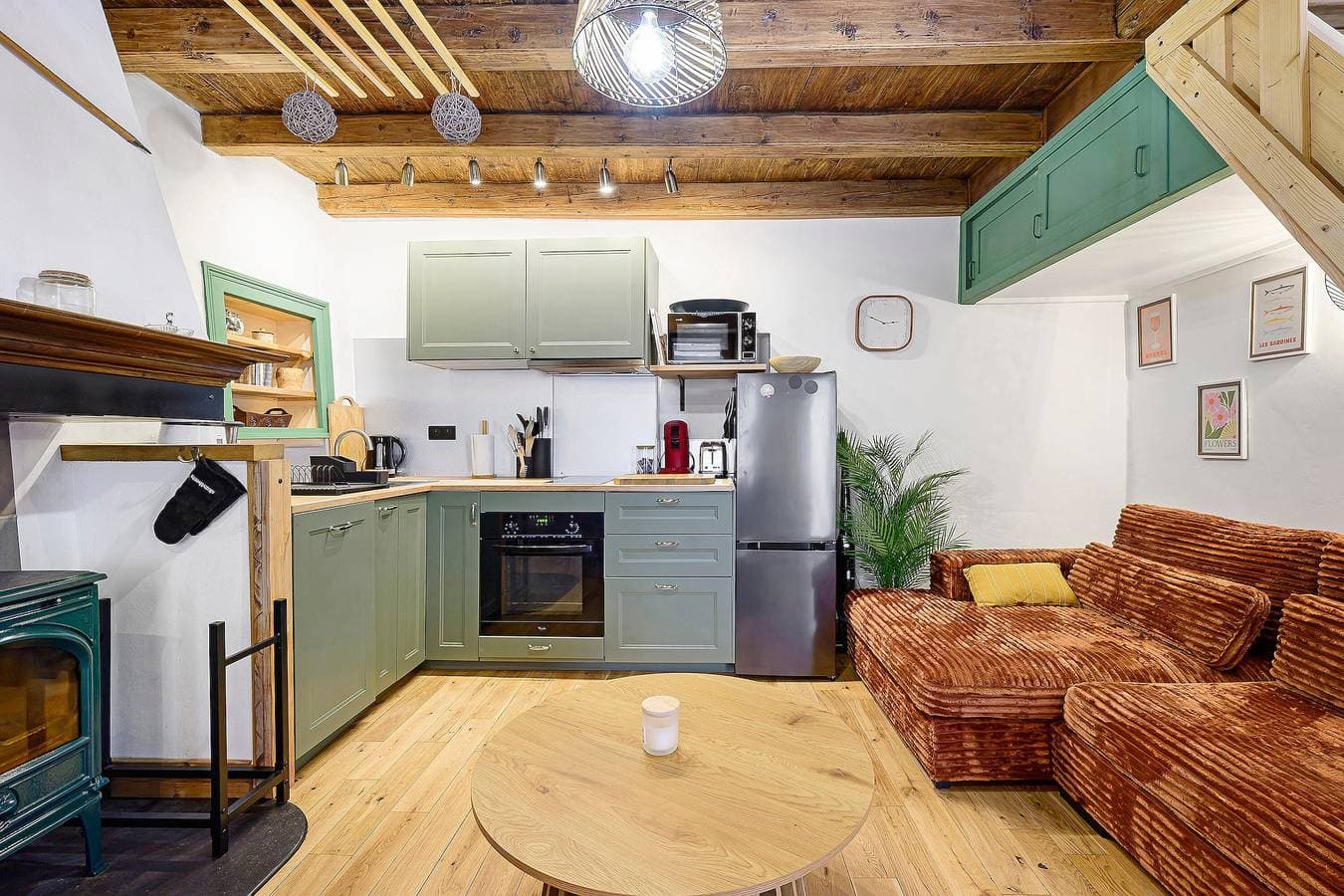 Foto 2 von 31: Ferienhaus „Le Nid Savoyard“ mit Bergblick, Balkon und WLAN