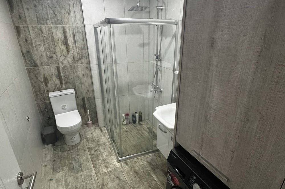Foto 7 von 21: Girne- Geniş Teraslı Modern 2+1 Daire