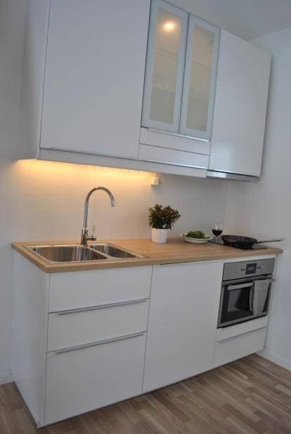 Foto 4 von 19: One-Bedroom Apartment