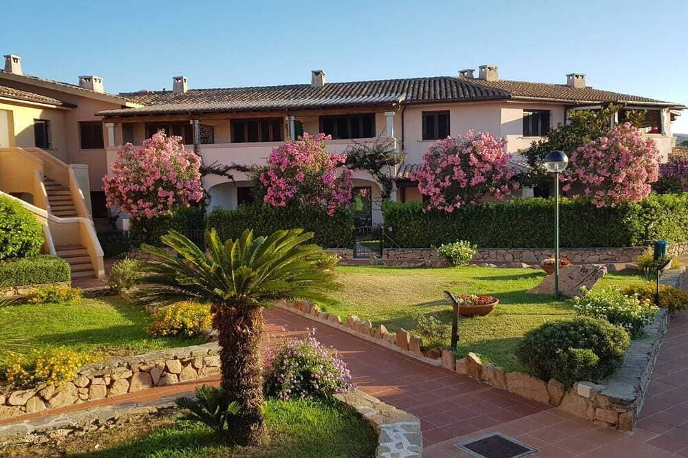 Foto 12 von 30: Wohnung 250 Meter vom Meer entfernt komplett renoviert mit privatem Garten
