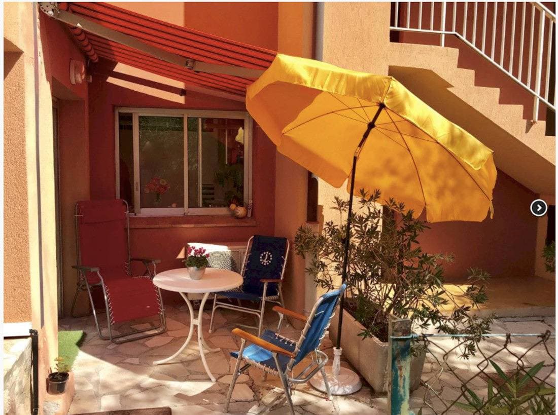 Foto 7 von 8: Panoramablick auf das Meer, klimatisiertes Apartment mit Pool, Strand und Stadt zu Fuß erreichbar,