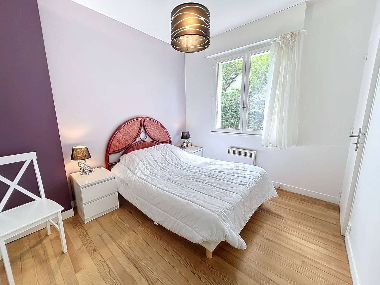 Foto 9 von 15: Erdgeschoss-Ferienhaus: Strandnah, ruhig, eingezäunter Garten, 3 Sz, nahe Geschäfte und Segelschule