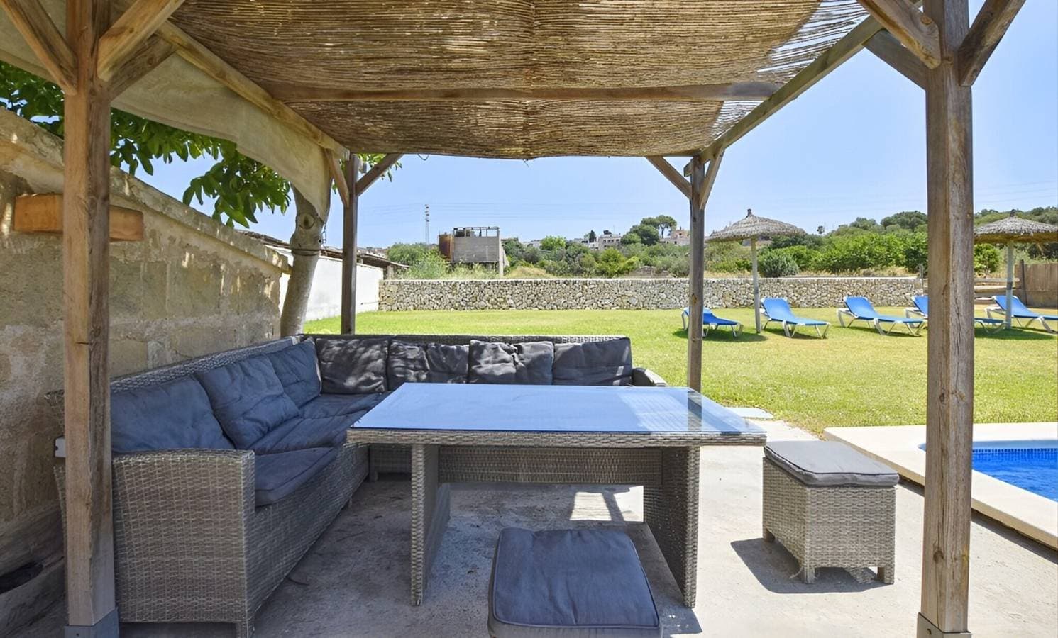 Foto 7 von 24: Villa „Valls“ mit privatem Pool, WLAN und Klimaanlage
