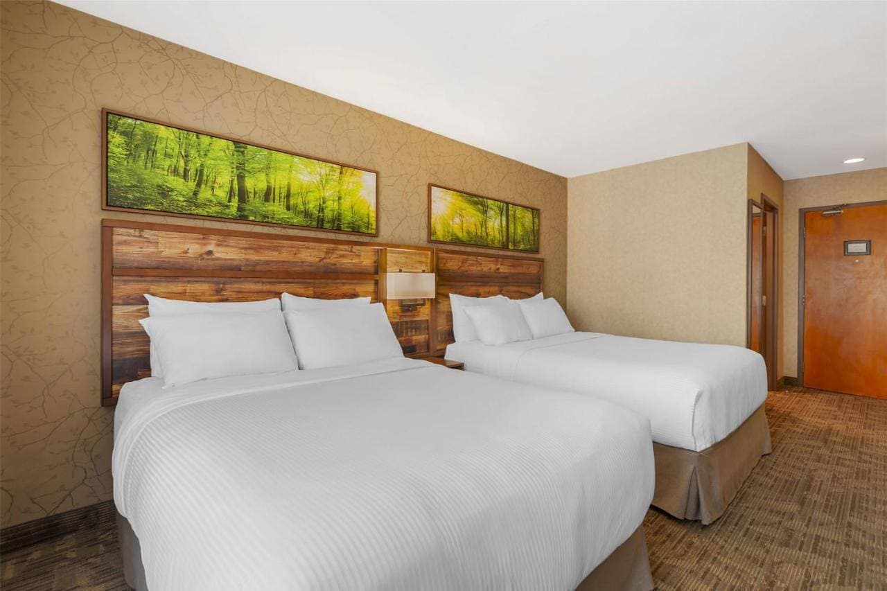 Foto 7 von 9: Queen Room with Two Queen Beds - Pet Friendly/Non-Smoking