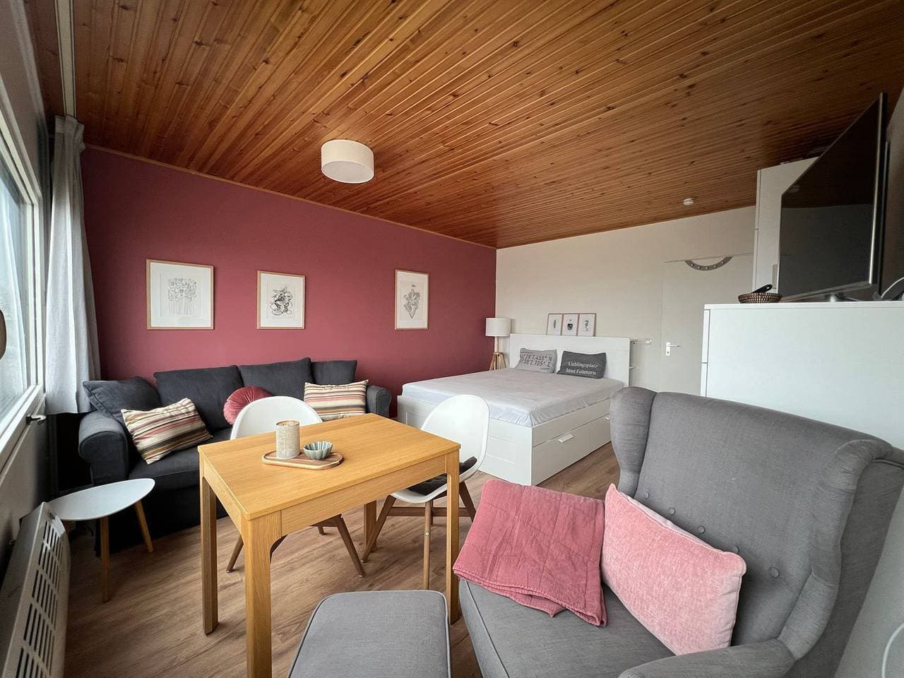 1-Zimmer-Ferienwohnung "Haven Stuuv" am Südstrand Burgtiefe mit Yachthafenblick 1