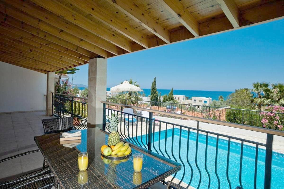 Amalia Villa 1