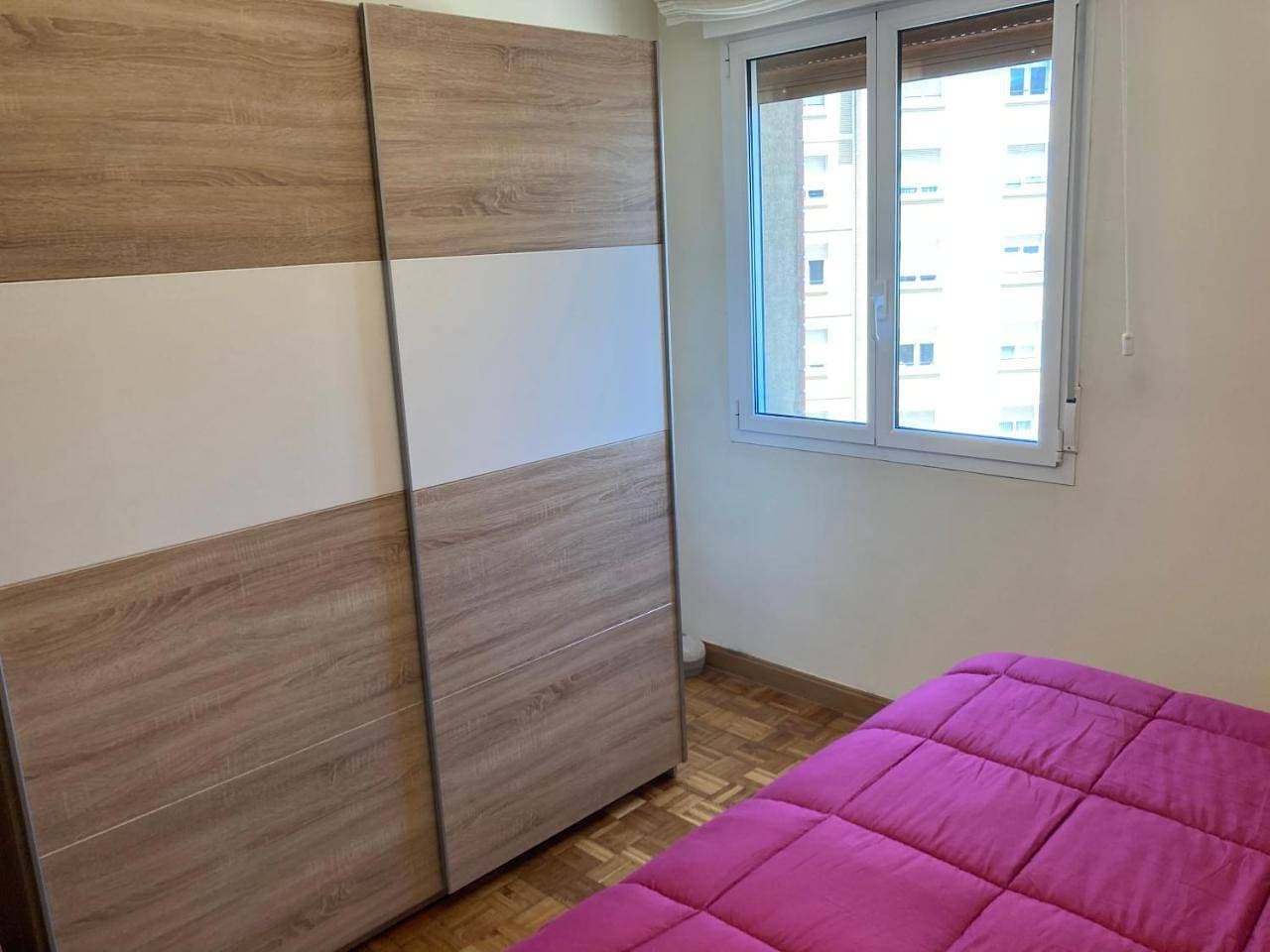Foto 12 von 13: One-Bedroom Apartment