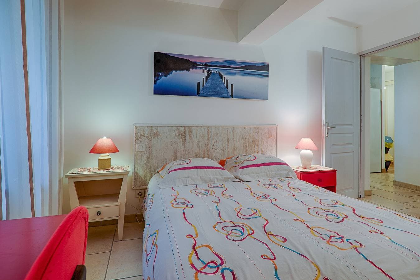 Foto 10 von 30: Ferienwohnung 'Au Epicéah, Logement À La Campagne' mit Bergblick, WLAN und Klimaanlage