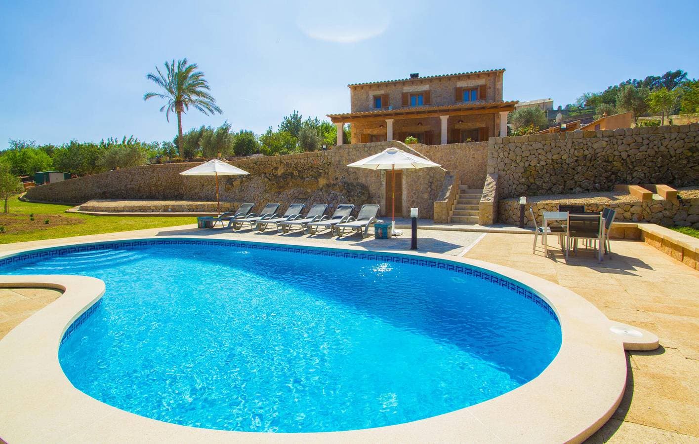 Foto 5 von 46: Sonniges Apartment mit Pool und Terrasse - nahe der Stadt