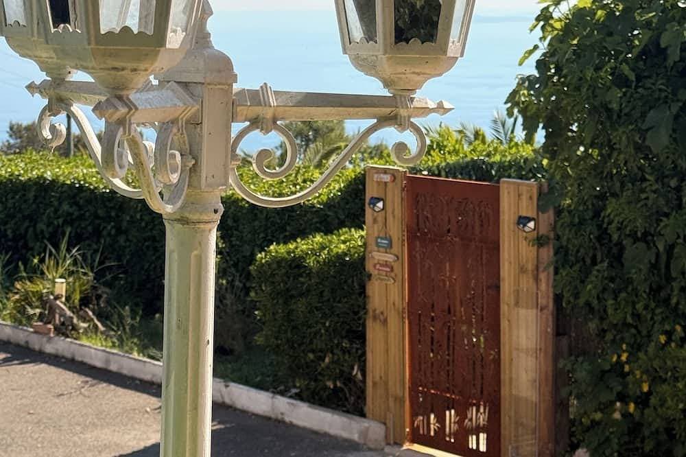 Foto 13 von 30: Kleine unabhängige charmante Haus thront in einem himmlischen Ort