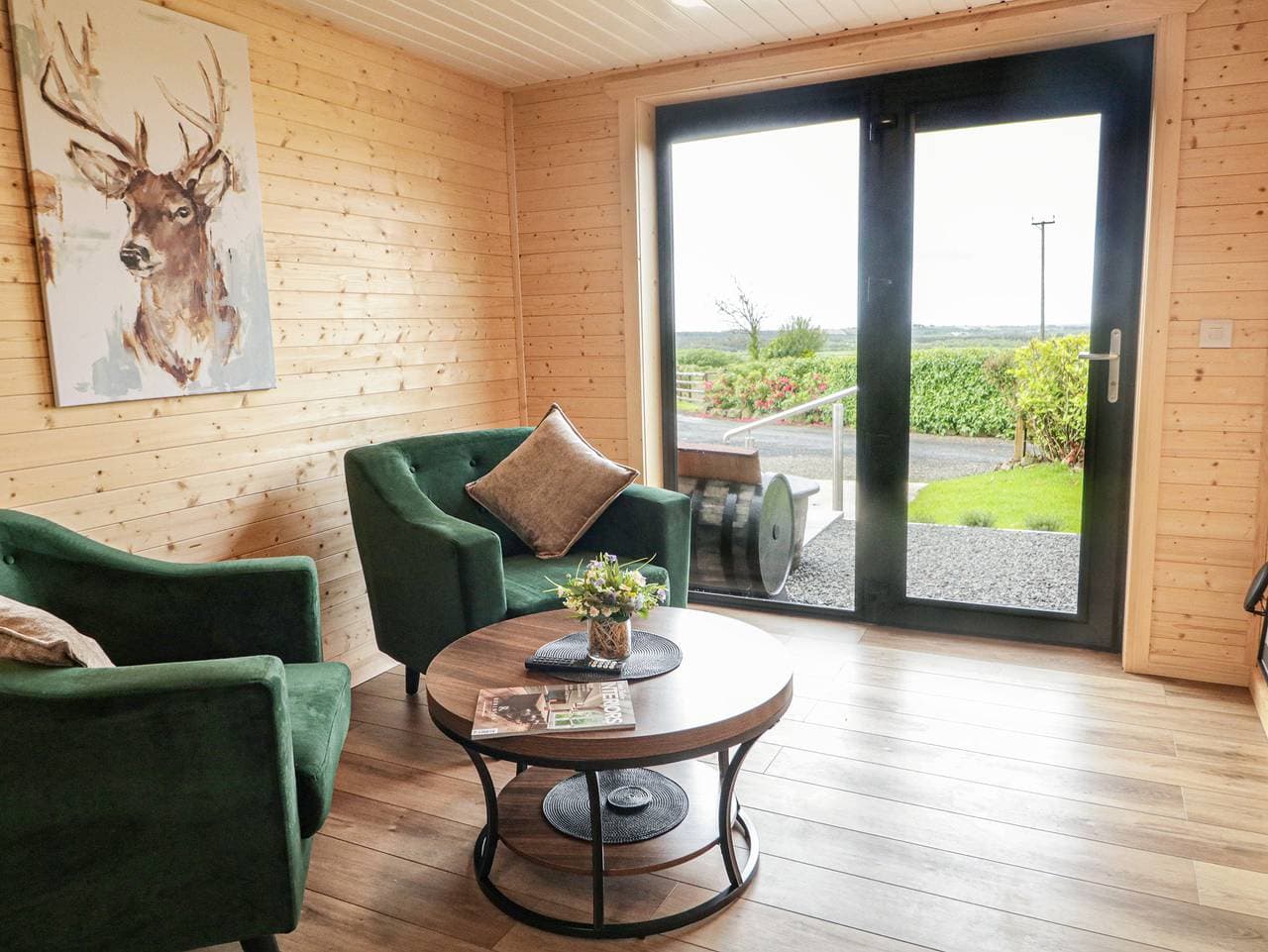 Foto 5 von 16: Lodge für 2 Personen mit Garten