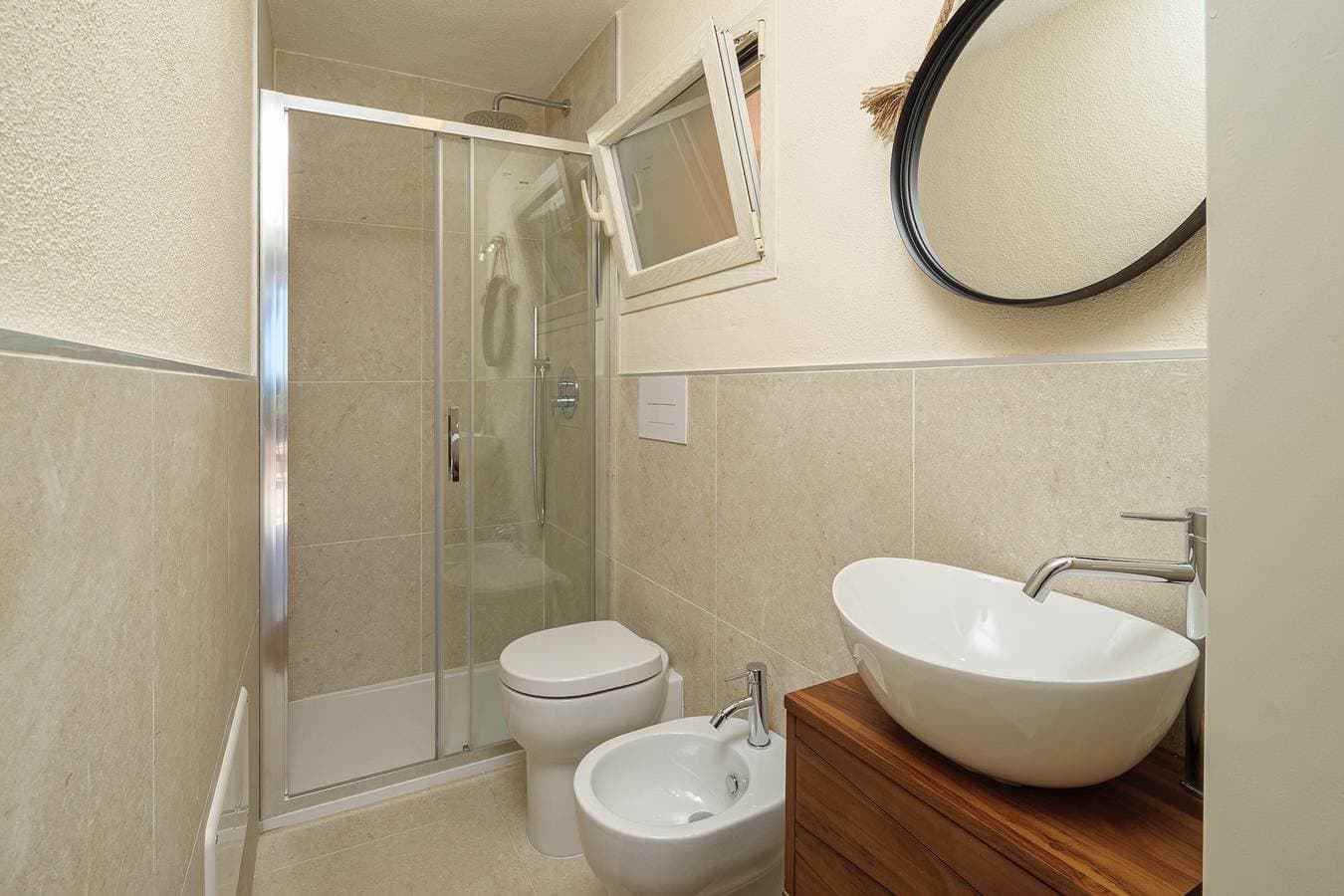 Foto 13 von 32: Villa „Leone“ mit Meerblick, WLAN und Klimaanlage