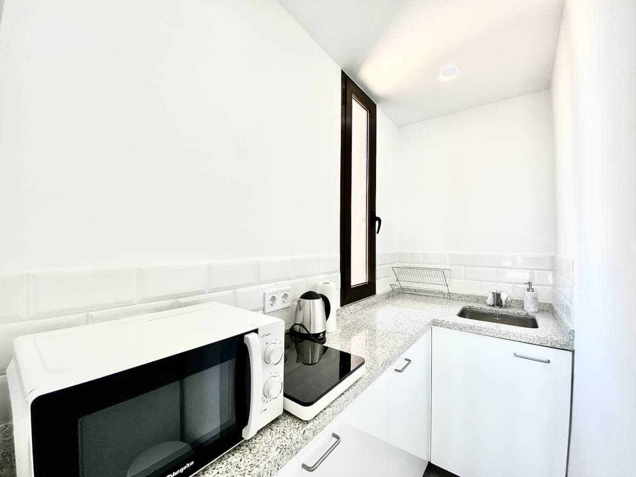 Foto 6 von 11: Las Palmeras - Best Location Cozy Apartment