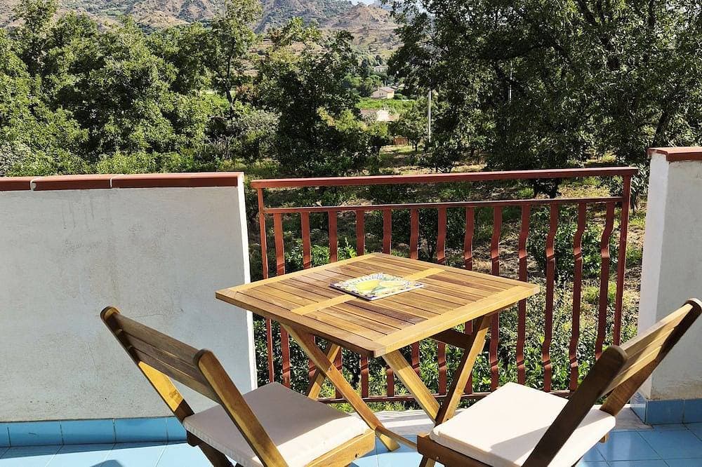 Foto 10 von 14: 100 m² apt with free parking over the citrus garden– for families in Trappitello
