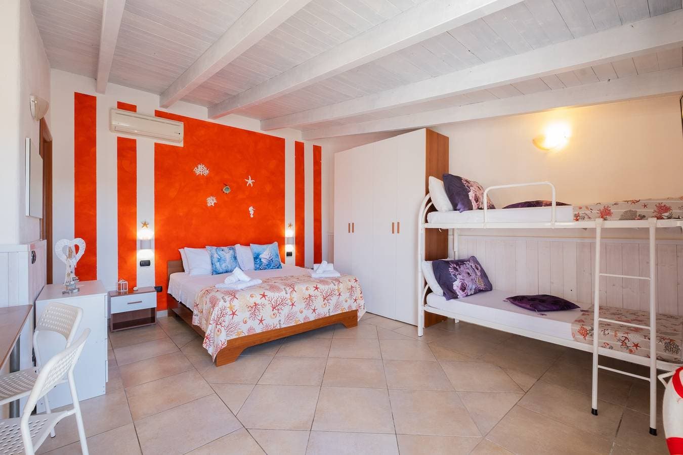 Foto 6 von 30: Boutique Villa – Loft Aura mit Gemeinschaftsterrasse, WLAN & Klimaanlage